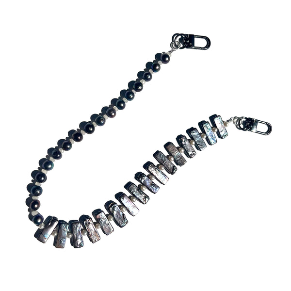 MPR x IMAGINARIUM: Pearl Mismatch Necklace in Peacock with White Pearl+ Moonstone Necklace