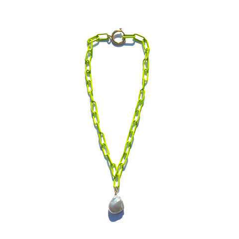 MPR x THE IMAGINARIUM: Neon Yellow Chain Pearl Pendant Necklace