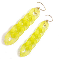 MPR x THE IMAGINARIUM: Curb Chain Links in Lemon Opaque with Gold Hooks