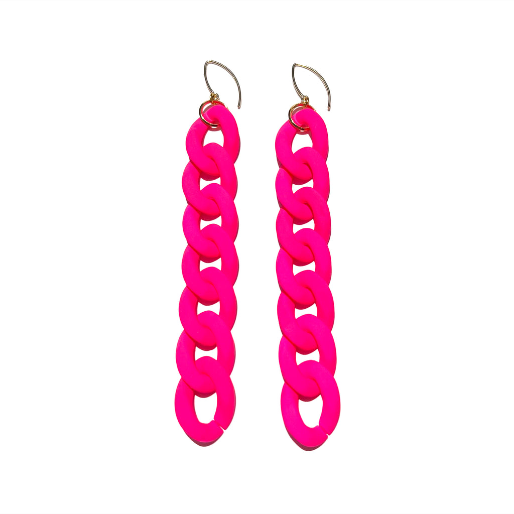 MPR x IMAGINARIUM Curb Chain Link Earrings in Neon Pink Meghan