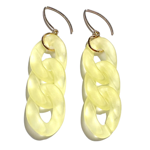 MPR x THE IMAGINARIUM: Small Curb Chain Link Hooks in Smoky Yellow